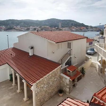 Apartments Tisno - Villa Mare Exterior photo