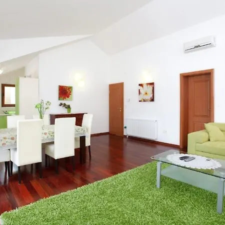 Apartments Tisno - Villa Mare Exterior photo