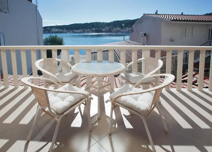 Apartments Tisno - Villa Mare