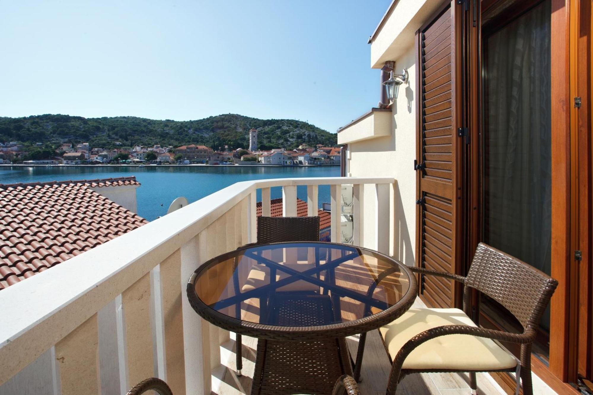 Apartament - Mare