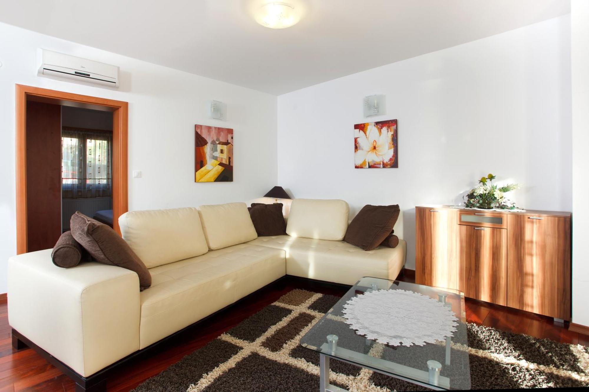 Apartment - Mare Tisno